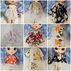 Blythe doll clothes bundle